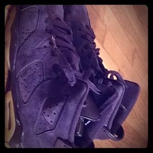 Womans jordans size 7